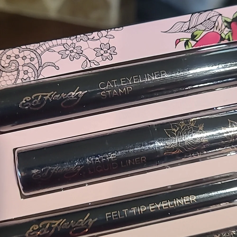Ed Hardy Black Eyeliner Essentials Set
